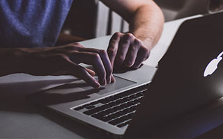 7成概率冲欧冠！曼联瞄准4人，夏窗豪赌能否圆梦